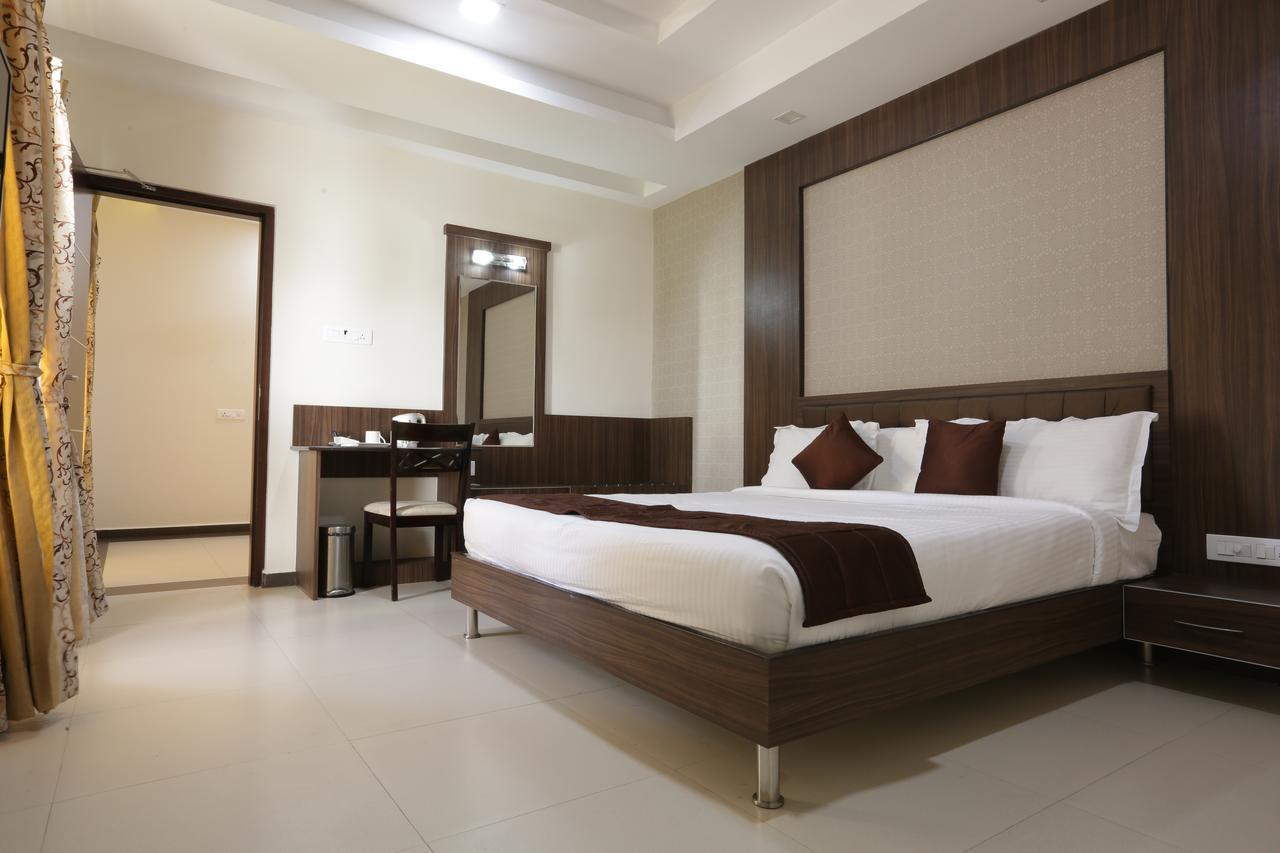 Отель Atlanta Park Chennai Tambaram Экстерьер фото